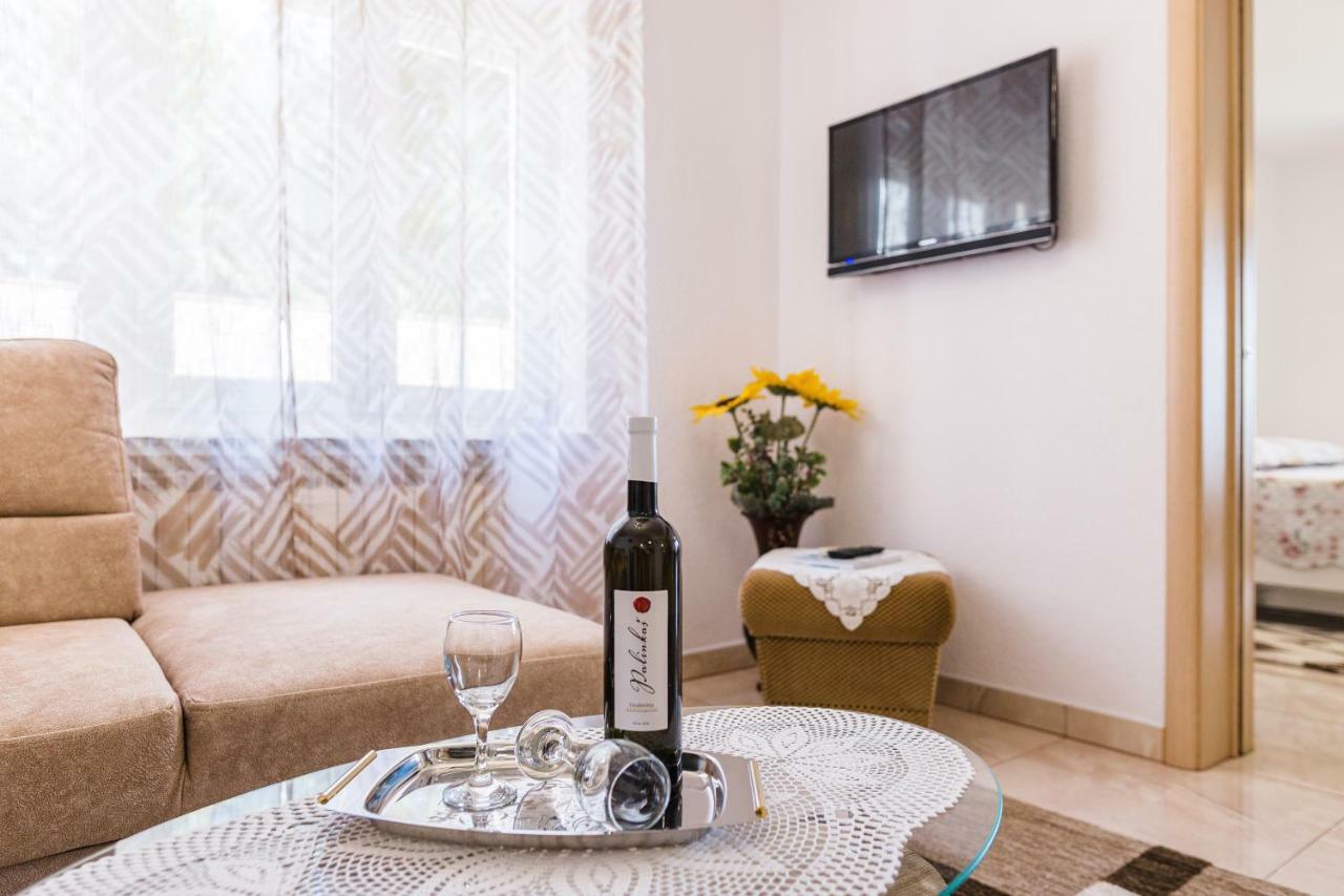 Apartmani Katica 포빌레 외부 사진